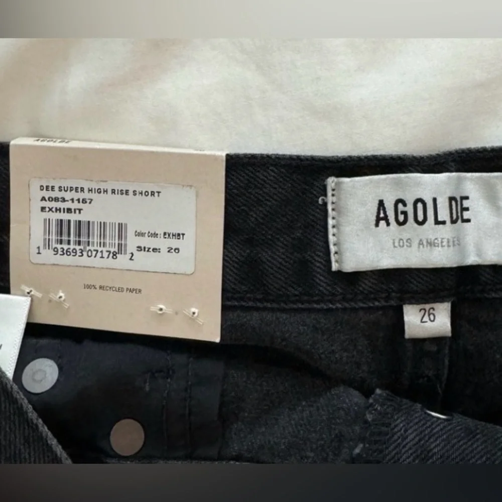 Agolde Dee high rise shorts size 26